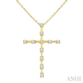 1/4 Ctw Round Cut Diamond Cross Pendant With Chain in 10K Yellow Gold
