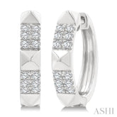 1/4 Ctw Round Cut Diamond Pyramid Huggie Earrings in 10K White Gold