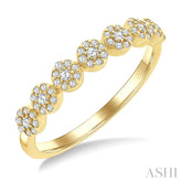 1/4 Ctw Circular Mount Round Cut Diamond Cluster Fashion Band in 14K Yellow Gold