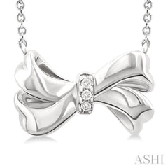 1/50 Ctw Bow Round Cut Diamond Fashion Pendant With Chain in Sterling Silver