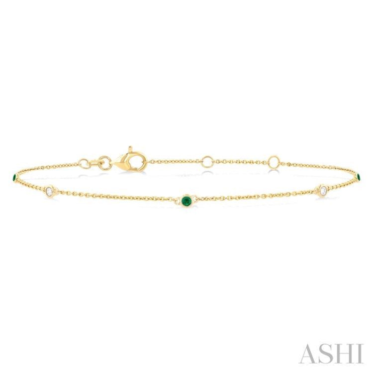 1.75 MM Emerald and 1/20 Ctw Round Cut Diamond Precious Station Bracelet in 14K Yellow Gold