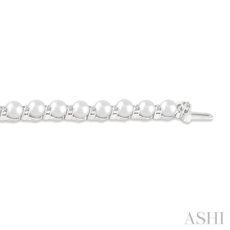 4 MM Round Shape Cultured Pearl and 3/4 Ctw Round Cut Diamond Tennis Bracelet in 14K White Gold