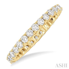 1 Ctw Round Cut Diamond Eternity Wedding Band in 14K Yellow Gold