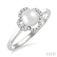 6 MM Cultured Pearl and 1/10 Ctw Round Cut Diamond Clover Petite Fashion Ring in 10K White Gold