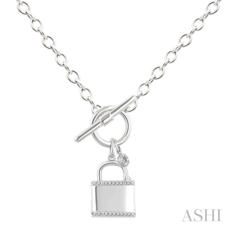 1/10 Ctw Lock & Key Toggle Round Cut Diamond Fashion Necklace in Sterling Silver