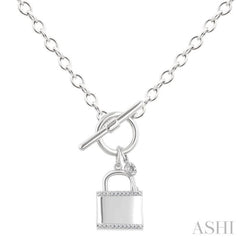 1/10 Ctw Lock & Key Toggle Round Cut Diamond Fashion Necklace in Sterling Silver