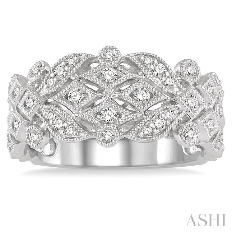 1/2 Ctw Lattice Round Cut Diamond Fashion Band in 14K White Gold