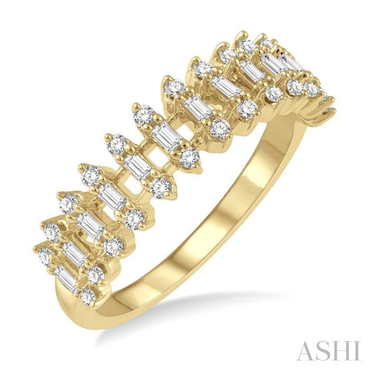 1/2 Ctw Twin Face Bar Row Baguette and Round Cut Diamond Fashion Band in 14K Yellow Gold