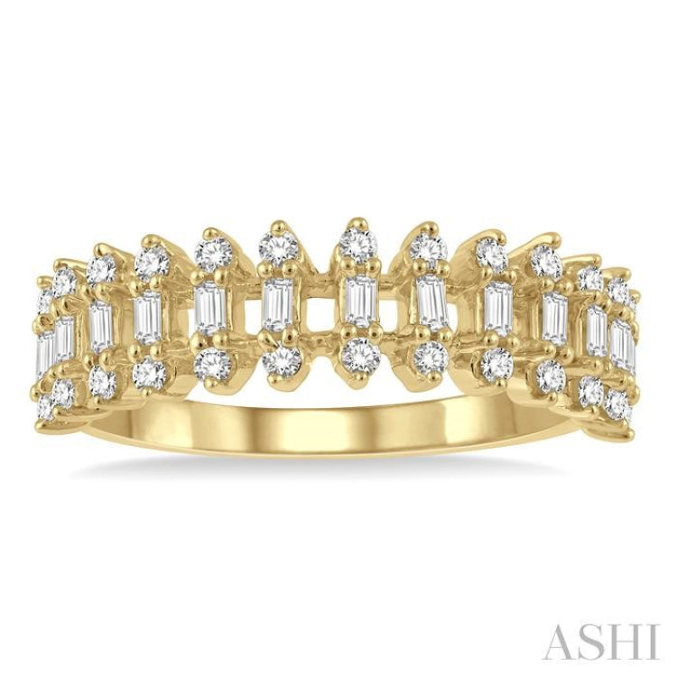 1/2 Ctw Twin Face Bar Row Baguette and Round Cut Diamond Fashion Band in 14K Yellow Gold