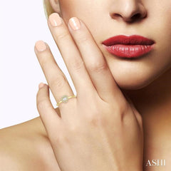 1/5 Ctw Heart Shape Baguette and Round Cut Diamond Ladies Ring in 14K Yellow Gold