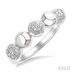1/20 Ctw Bold Bead Design Round Cut Diamond Fashion Ring in Sterling Silver