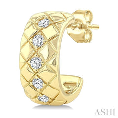 1/5 Ctw Bold Diagonal Crisscross Round Cut Diamond Fashion Half Hoop Earring in 10K Yellow Gold