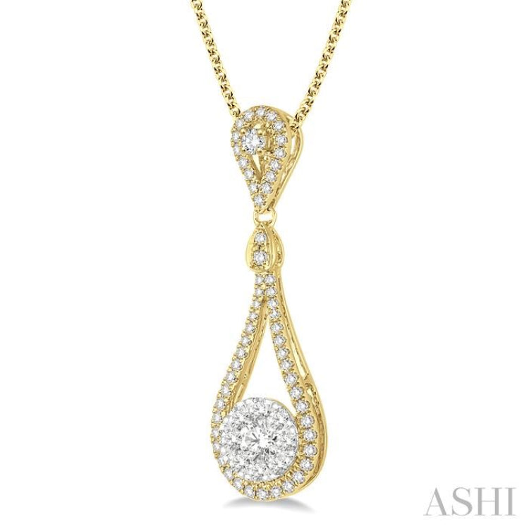 3/4 Ctw Diamond Lovebright Pendant in 14K Yellow and White Gold with Chain