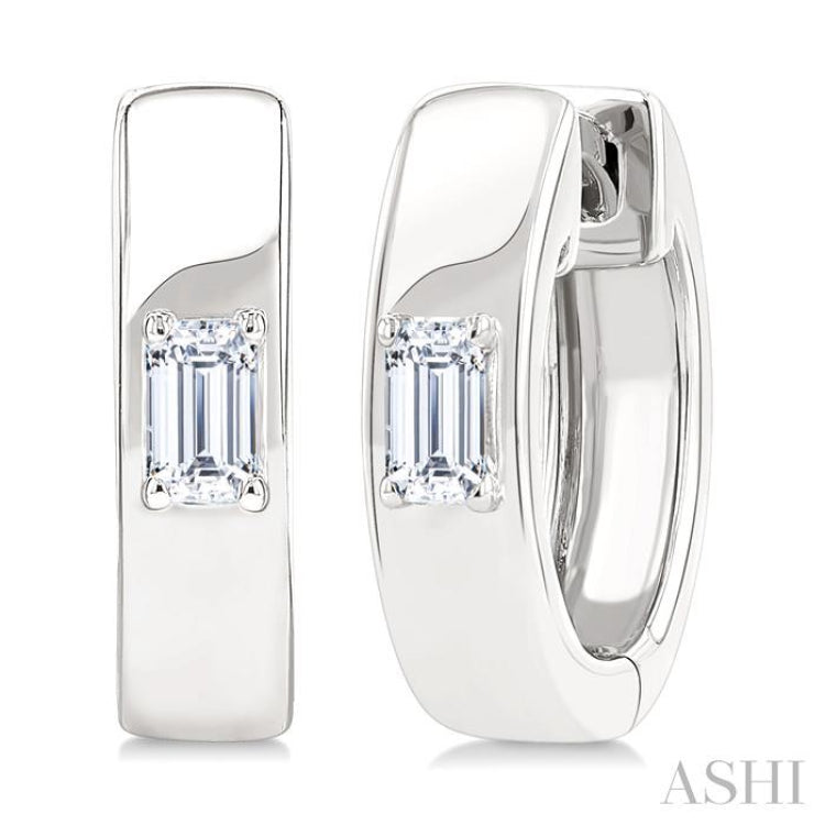 1/6 Ctw Octagon Shape Diamond Petite Huggie Earrings in 10K White Gold