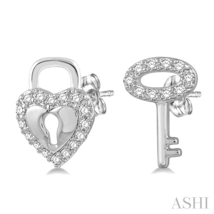 1/6 Ctw Heart Lock & Key Charm Round Cut Diamond Earrings in 10K White Gold