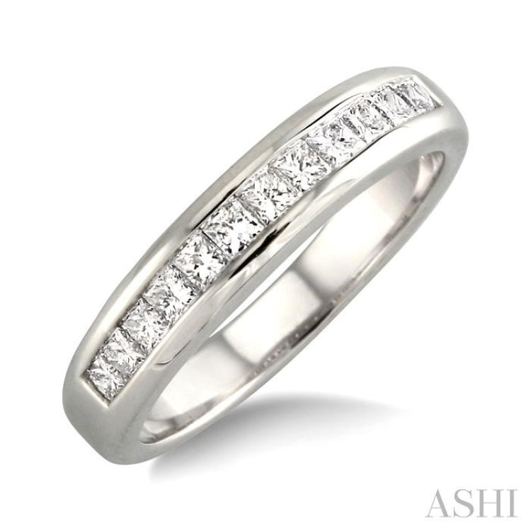 1 Ctw Princess Cut Diamond Wedding Band in 14K White Gold