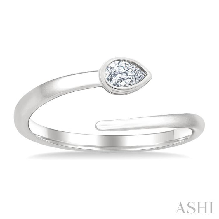 1/6 Ctw Bypass Bezel Set Pear Cut Diamond Open Fashion Ring in 14K White Gold