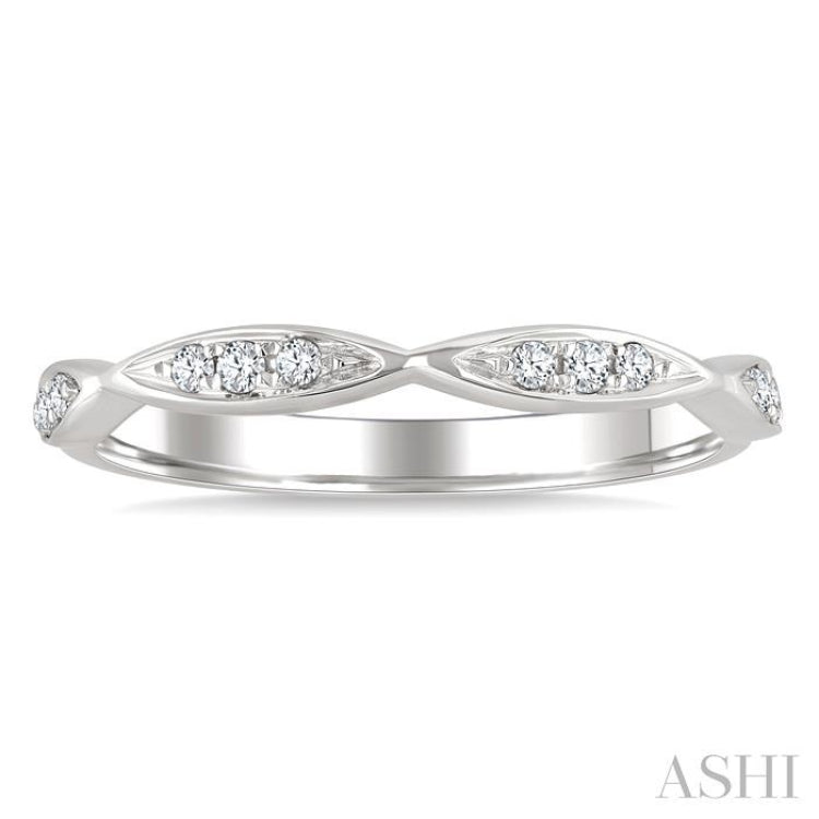 1/10 Ctw Marquise Carved Link Top Round Cut Diamond Stackable Wedding Band in 14K White Gold