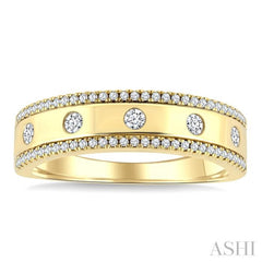 1/3 Ctw Petite Flush Set Round Cut Diamond Fashion Band in 14K Yellow Gold