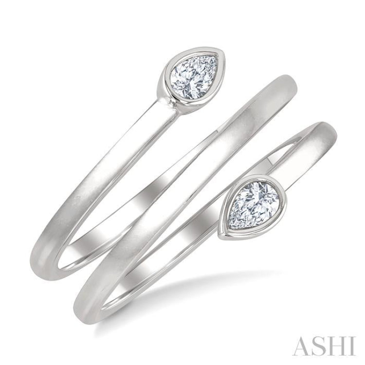 1/5 Ctw Split Double Coil Bezel Set Pear Cut Diamond Open Fashion Ring in 14K White Gold
