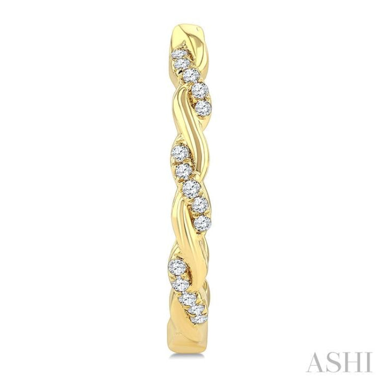 1/8 Ctw Entwined Round Cut Diamond Fashion Hoop Earring in 10K Yellow Gold