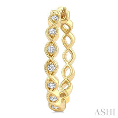 1/6 Ctw Twisted Pattern Round Cut Diamond Fashion Hoop Earring in 10K Yellow Gold