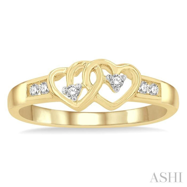 1/10 Ctw Twin Hearts Diamond Ring in 10K Yellow Gold
