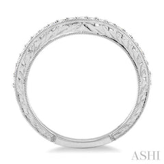 1/4 Ctw Diamond Wedding Band in 14K White Gold