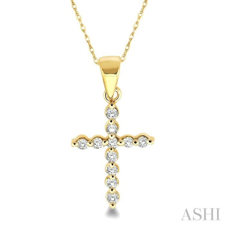 1/10 Ctw Round Cut Diamond Cross Pendant in 14K Yellow Gold with Chain