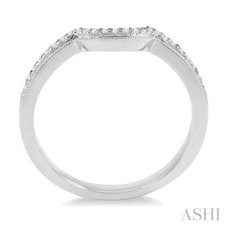 1/10 Ctw Round Cut Diamond Wedding Band in 14K White Gold