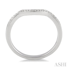 1/20 Ctw Round Cut Diamond Wedding Band in 14K White Gold