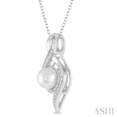 7x7 MM Cultured Pearl and 1/20 Ctw Round Cut Diamond Pendant in Sterling Silver with Chain