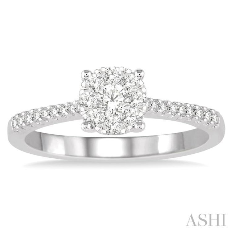 3/8 Ctw Round Shape Diamond Lovebright Ring in 14K White Gold