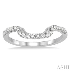 1/4 Ctw Round Cut Diamond Wedding Band in 14K White Gold