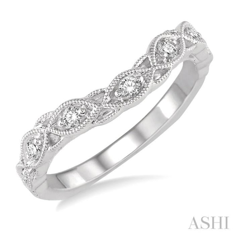 1/6 Ctw Milgrain Leaf Motif Round Cut Diamond Wedding Band in 14K White Gold