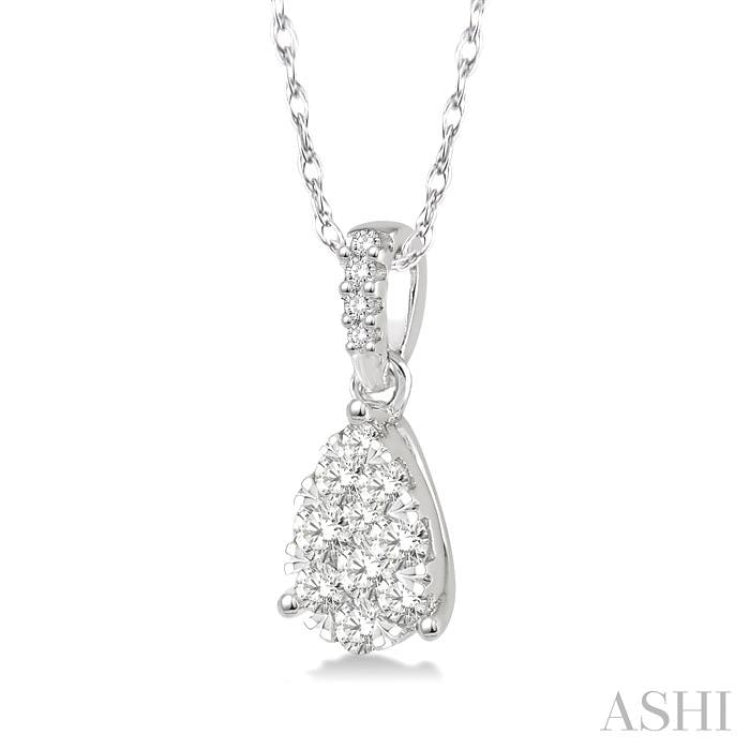 1/6 Ctw Pear Shape Diamond Lovebright Pendant in 14K White Gold with Chain