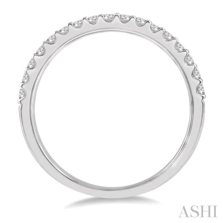 1/3 Ctw Round Cut Diamond Wedding Band in 14K White Gold