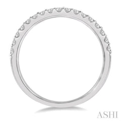 1/3 Ctw Round Cut Diamond Wedding Band in 14K White Gold