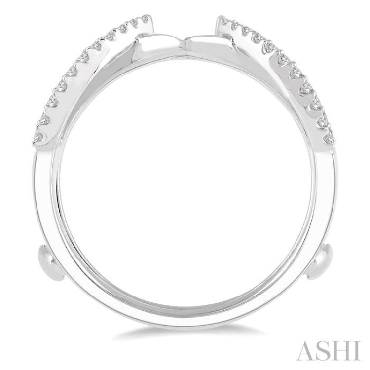 1/4 Ctw Diamond Claw Insert Ring in 14K White Gold