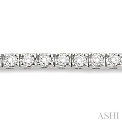 2 Ctw Square Shape Round Cut Diamond Tennis Bracelet in 14K White gold