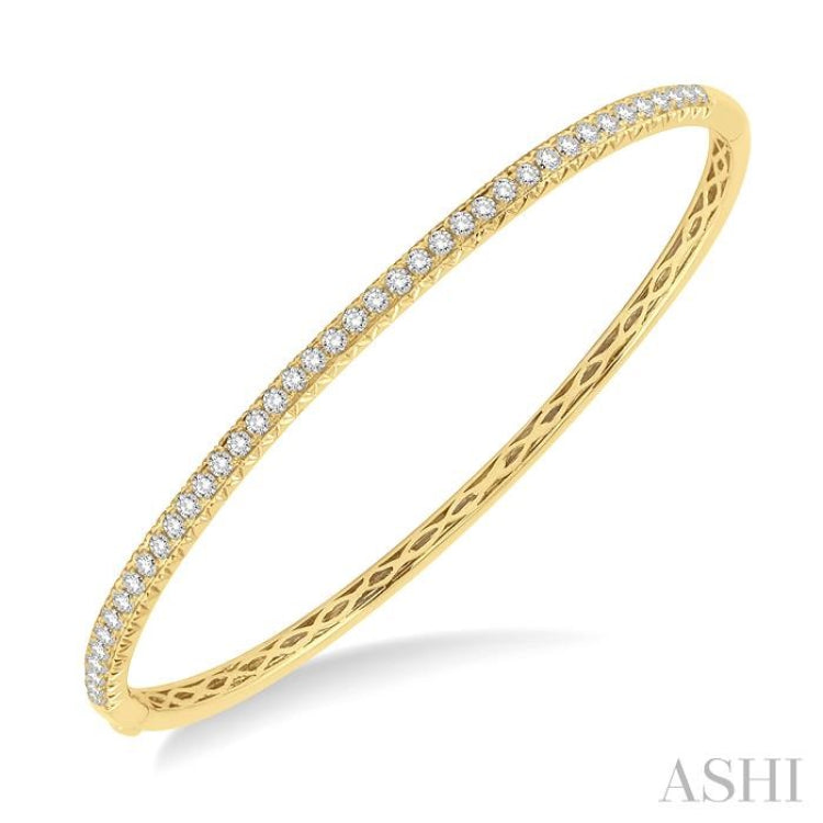 1 Ctw Round Cut Diamond Bangle in 14K Yellow Gold