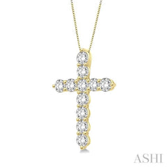 1/4 Ctw Round Cut Diamond Cross Pendant in 14K Yellow Gold with Chain