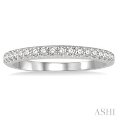 1/4 Ctw Round Cut Diamond Wedding Band in 14K White Gold