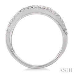 1/3 Ctw Round Cut Diamond Fashion Ring in 14K White Gold