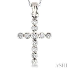 1/4 Ctw Round Cut Diamond Cross Pendant in 14K White Gold with Chain