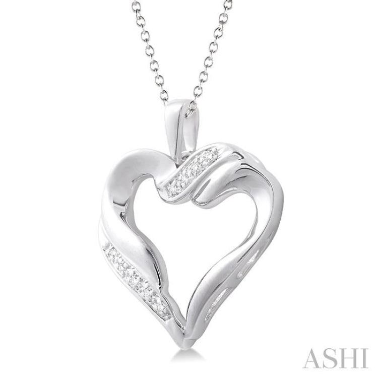 1/20 Ctw Single Cut Diamond Heart Pendant in Sterling Silver with Chain