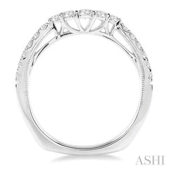 3/8 Ctw Round Cut Diamond Wedding Band in 14K White Gold