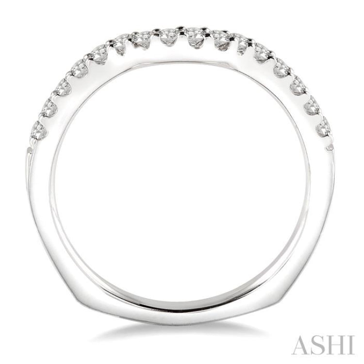 1/3 Ctw Round Cut Diamond Wedding Band in 14K White Gold