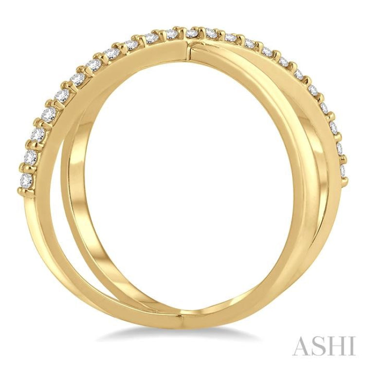 1/4 Ctw Round Cut Diamond 'X' Ring in 14K Yellow Gold