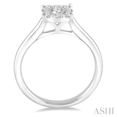 1/2 Ctw Round Cut Diamond Square Shape Lovebright Ring in 14K White Gold